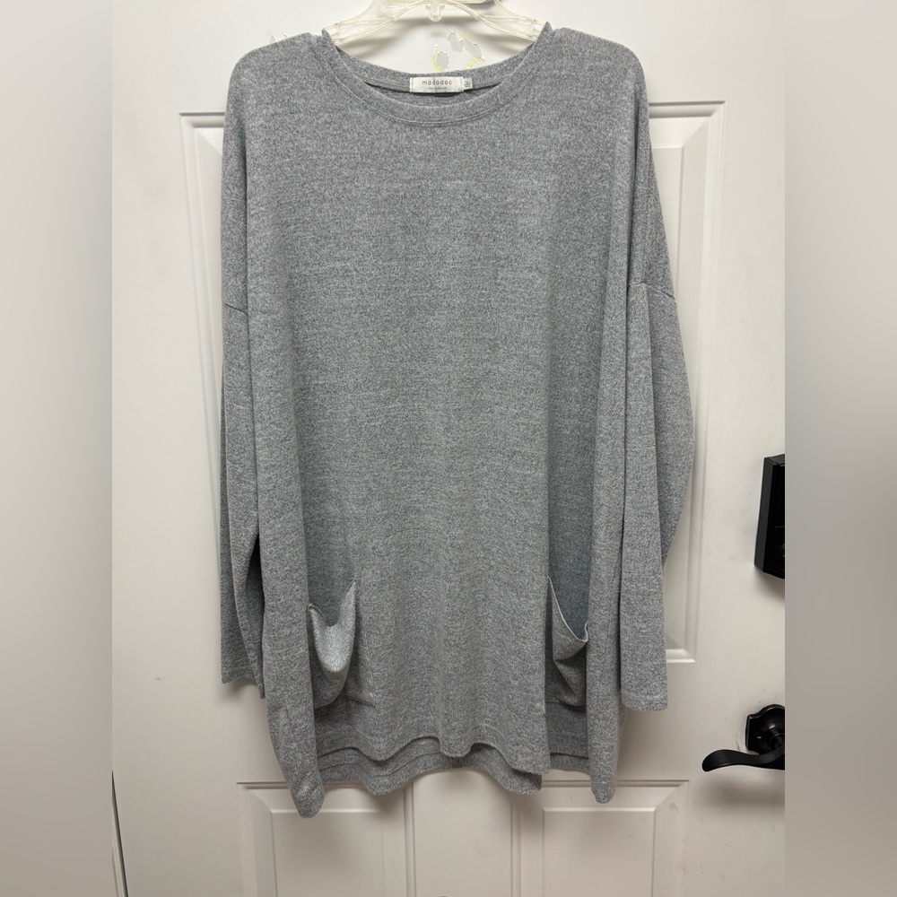 Mododoc gray tunic‎